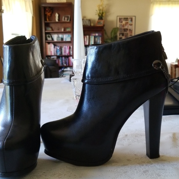 Ankle boots - Picture 3 of 4